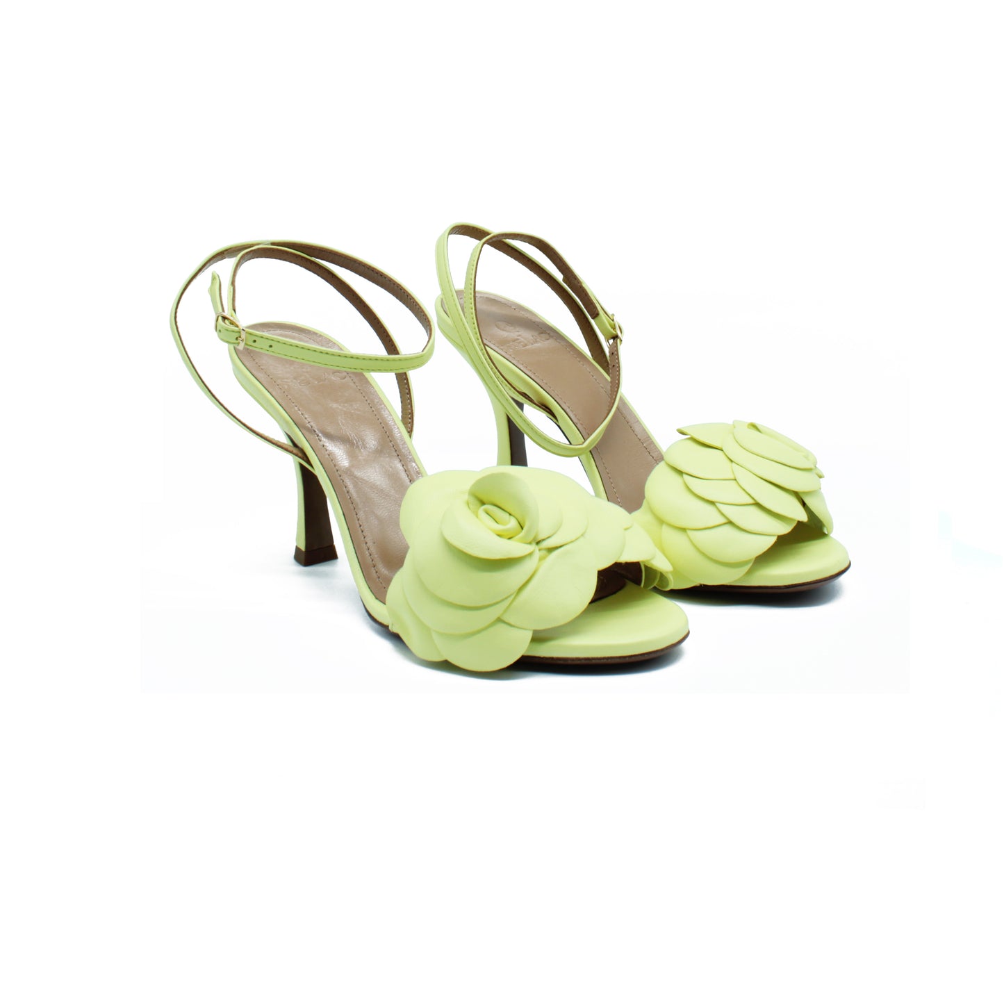 Sandalo in nappa color limone